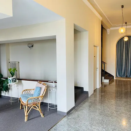 Apartment Front View Cadenabbia