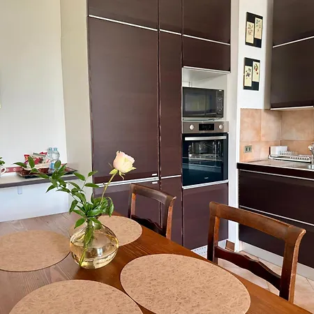 Front View Apartment *