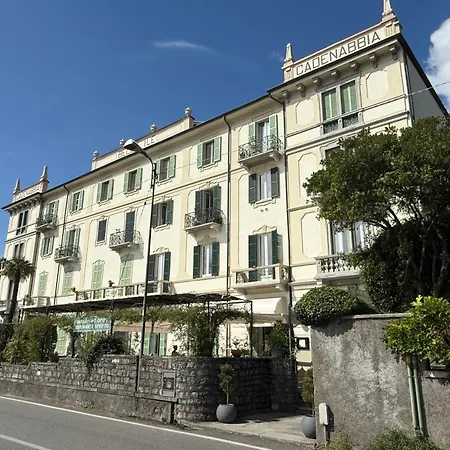 Front View Apartment Cadenabbia